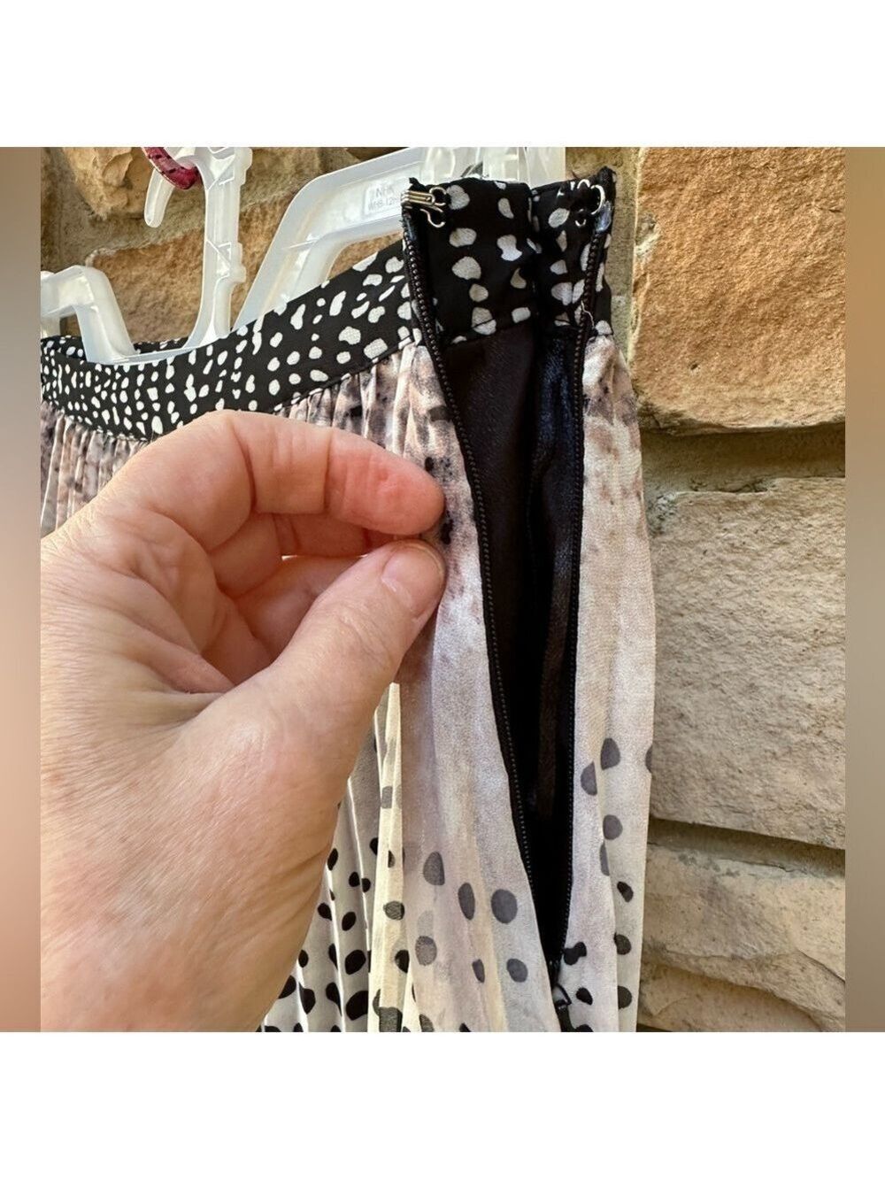 Mystree Pleated Skirt Polka Dot Print Size Small Looks brand new White Black - Picture 8 of 16